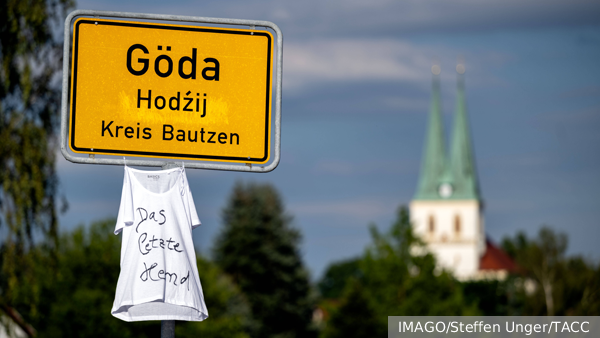 Welt: Немцы начали вывешивать «последние рубашки» против политики Мерца