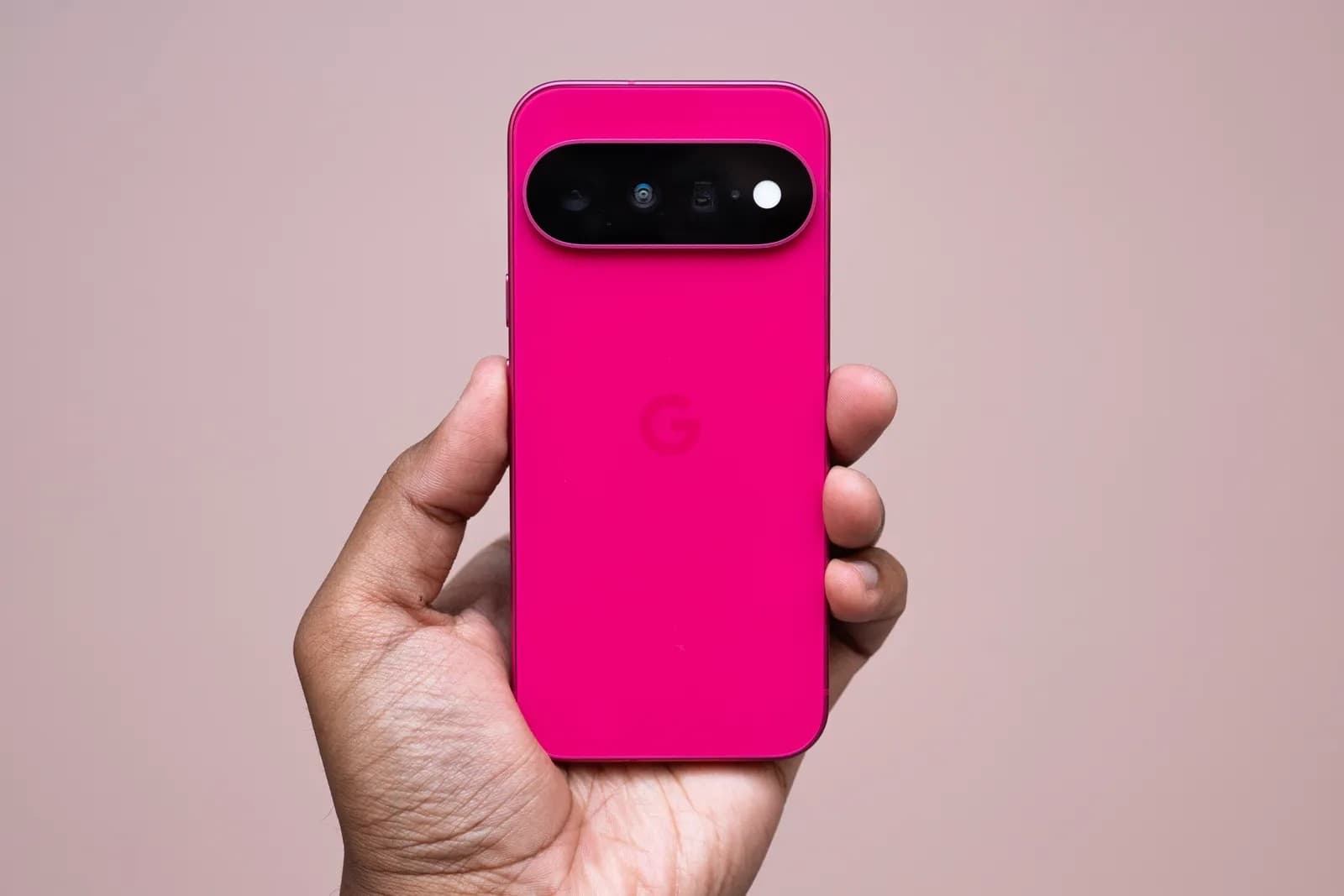 Представлен Google Pixel 11, который подорожал, но лишь условно
