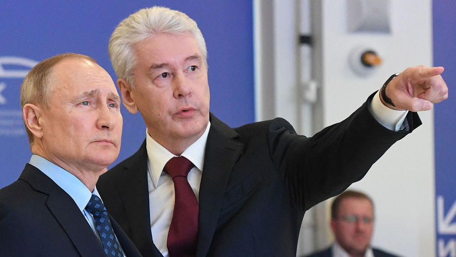 Путин и Собянин приняли участие в запуске движения по Рублево-Архангельской линии метро