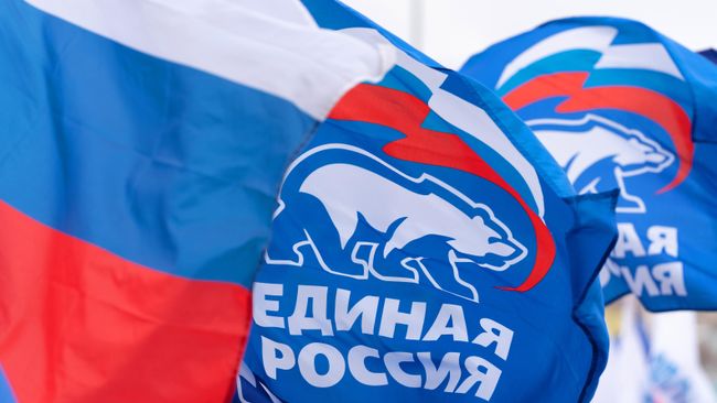 Путин пожелал успехов первой пятерке списка "Единой России" на выборах в ГД