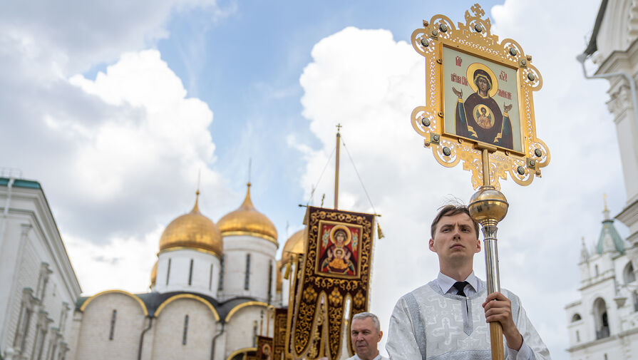 Проведение в Москве крестного хода с мощами Дмитрия Донского назвали возрождением традиции