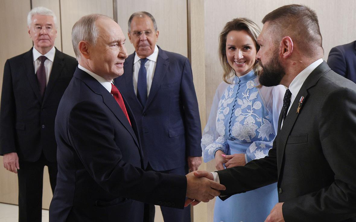 Путин заявил, что для защиты российского неба нужен единый командир