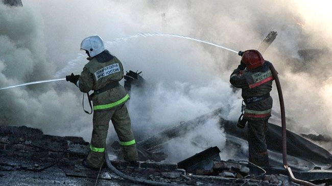 На востоке Москвы локализовали пожар в неэксплуатируемом здании