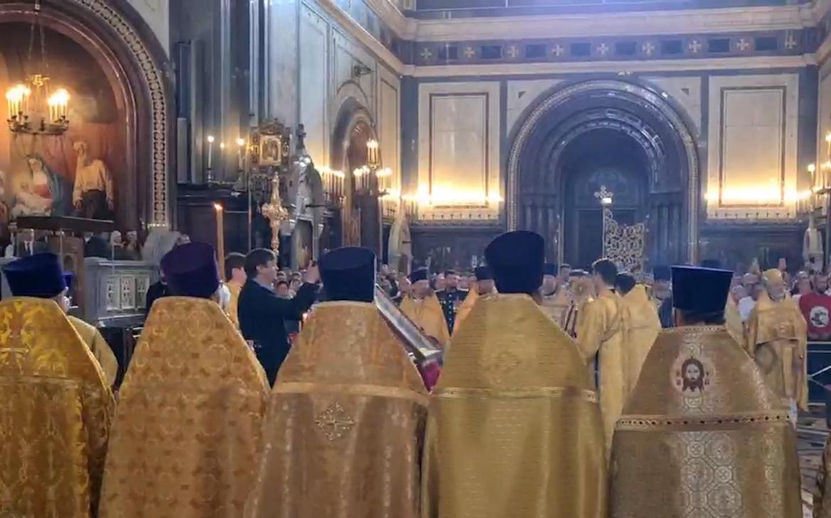 Патриарх Кирилл встретил мощи Дмитрия Донского в храме Христа Спасителя