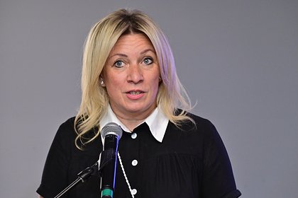 Захарова сообщила о планах ВС России продолжать наносить удары по целям в Черном море