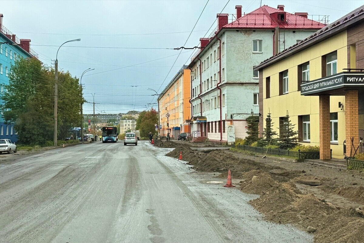 Дорожные работы на Шмидта и Траловой почти закончились в Мурманске