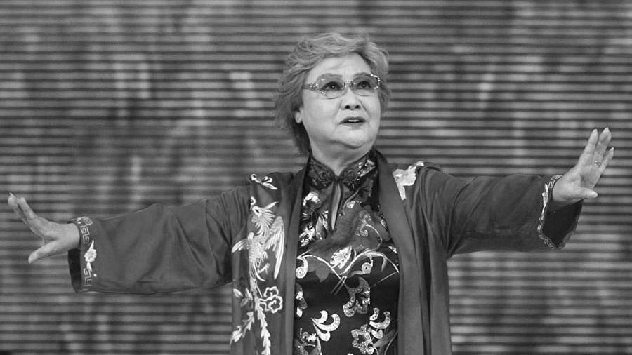 Знаменитая китайская певица Го Ланьин скончалась на 98-м году жизни