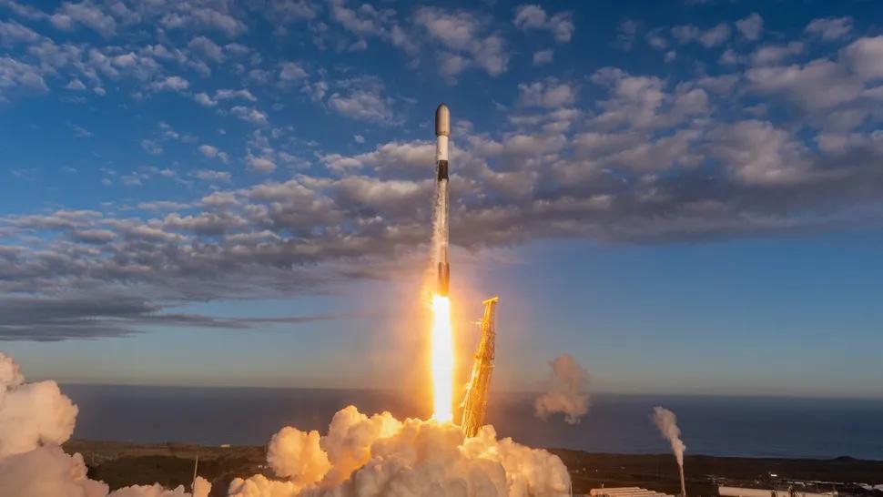 19-й полёт для этой ракеты Falcon 9 и 103-й для семейства в 2026 году. На орбиту доставили новую партию спутников Starlink