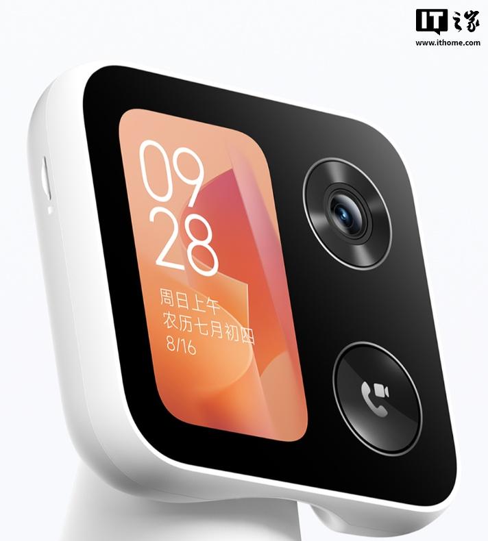 Представлена камера Xiaomi с экраном для видеосвязи и поворотным механизмом на 360°