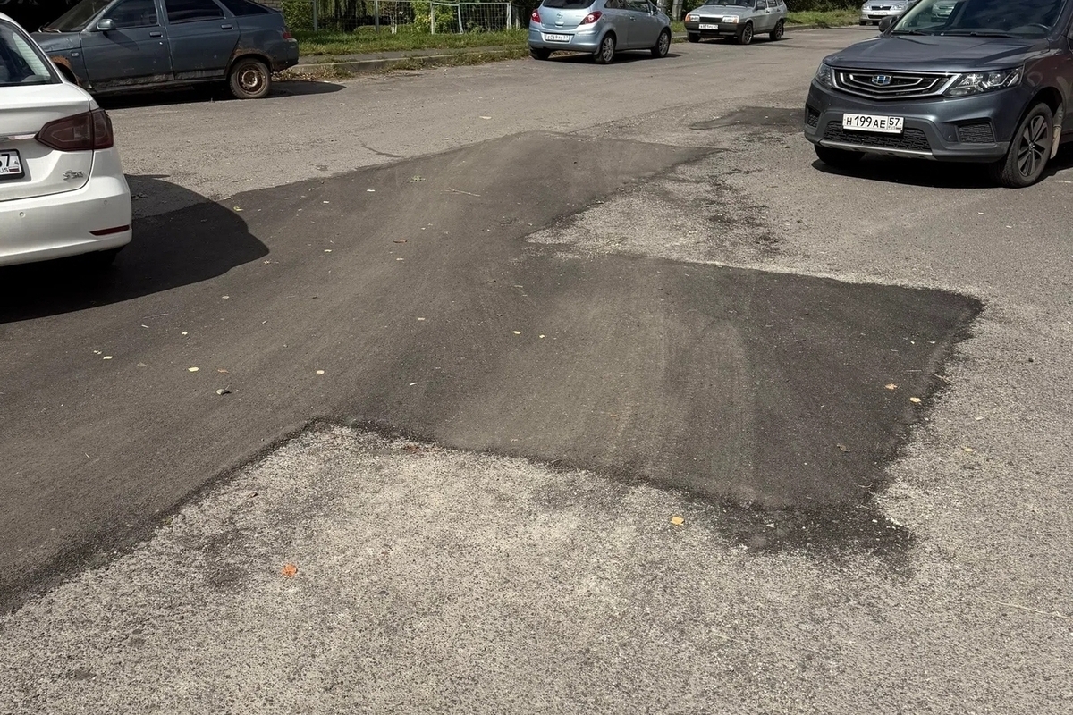 В Орле при помощи прокуратуры добились ремонта внутриквартального проезда в Северном районе