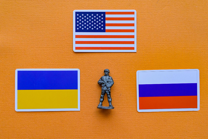 «А оно нам надо?»: Украинские СМИ слили мирный план Трампа — что привезли американцы в Москву