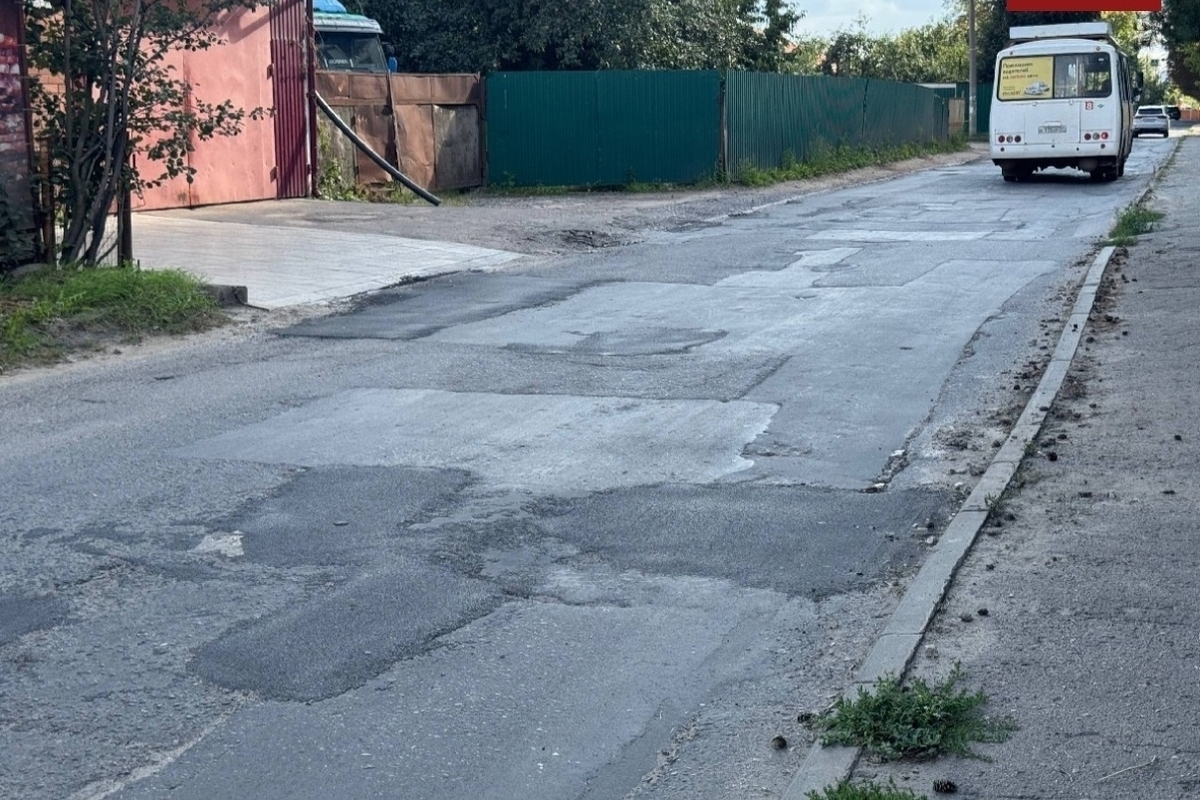 Жители Советского района Орла дождались ремонта дороги к школе №24