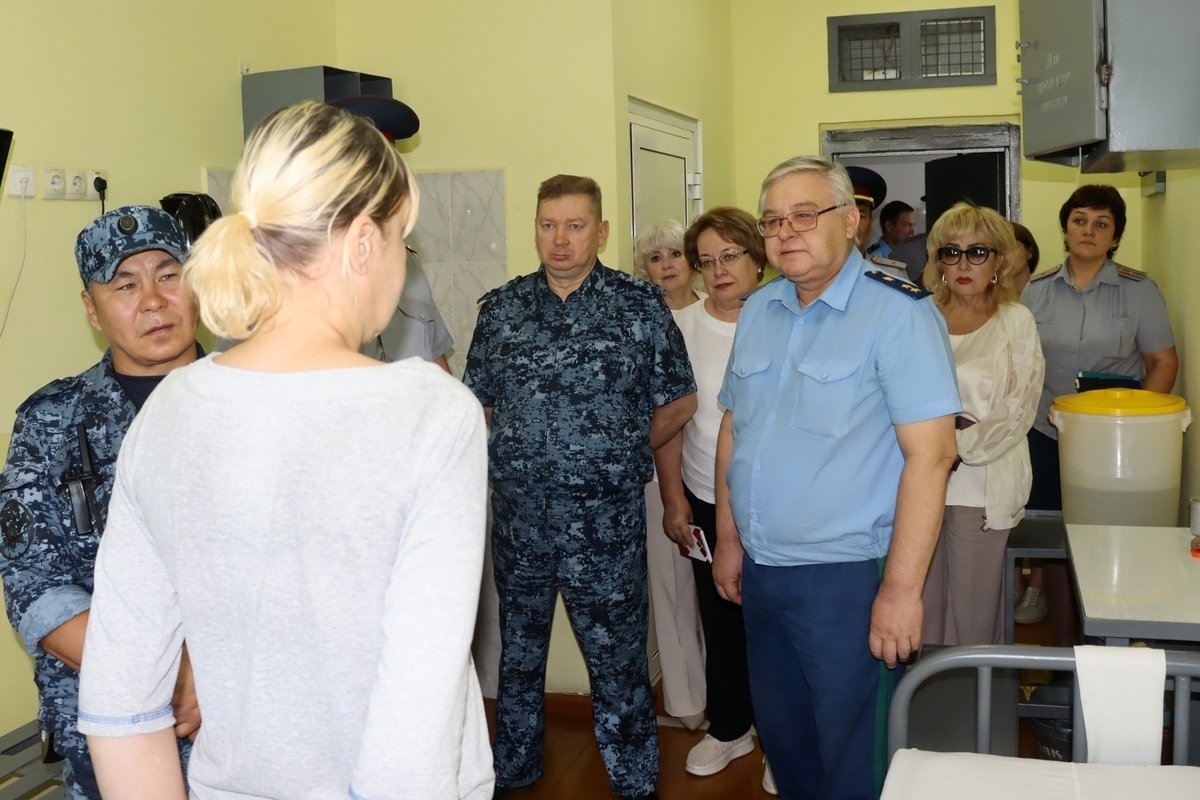 В Хакасии прокурор проверил условия содержания в СИЗО-1