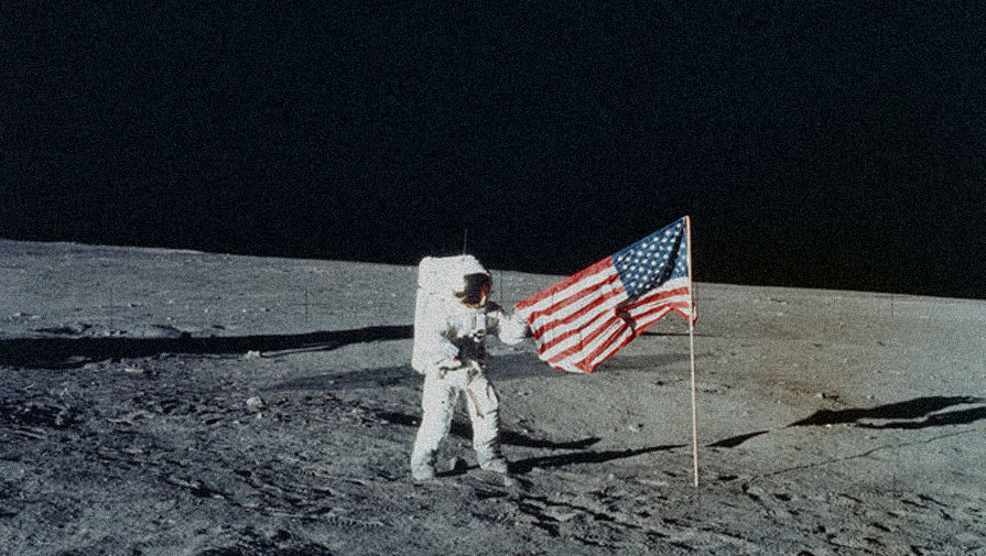 "Космос по договору": в России оценили шансы США присвоить себе Луну