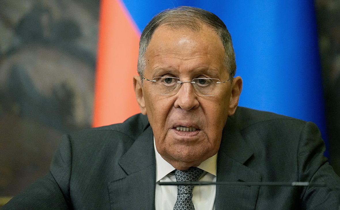 Лавров прокомментировал пословицей закрытие генконсульства России в Бонне