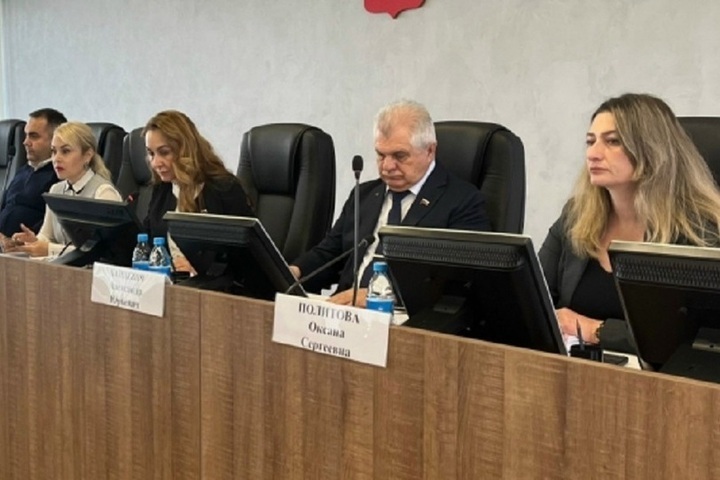 Петросовет соберется на последнюю сессию в прежнем составе