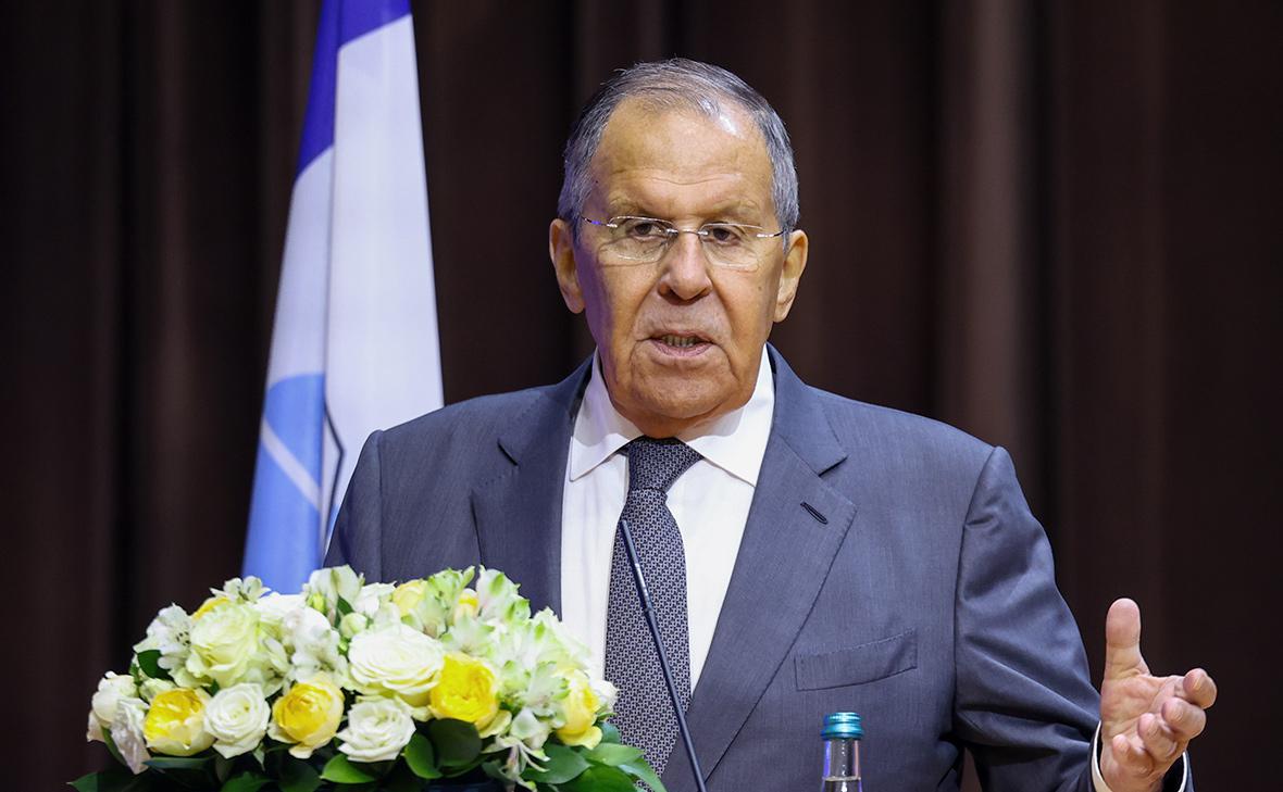 Лавров заявил, что Россия не намерена обменивать свои ресурсы «на бусы»
