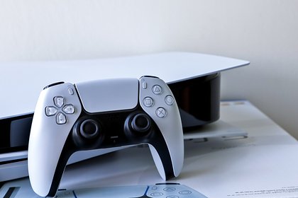 Аферист обманул россиянку ради покупки сыну PlayStation 5 с GTA