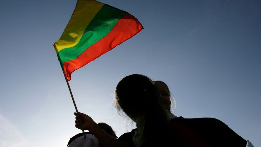 В Литве исключили Ломоносова и Державина из программы в русских школах