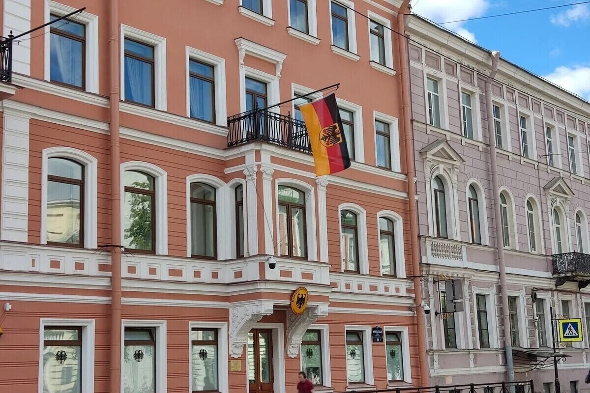 Россия закроет генконсульство Германии в Петербурге до 18 сентября