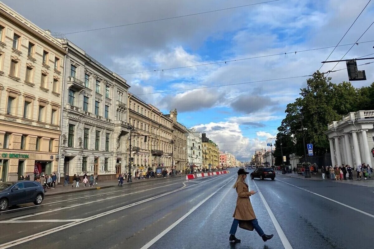 Автомобилисты не проедут по центру Петербурга 11 и 12 сентября из-за праздников