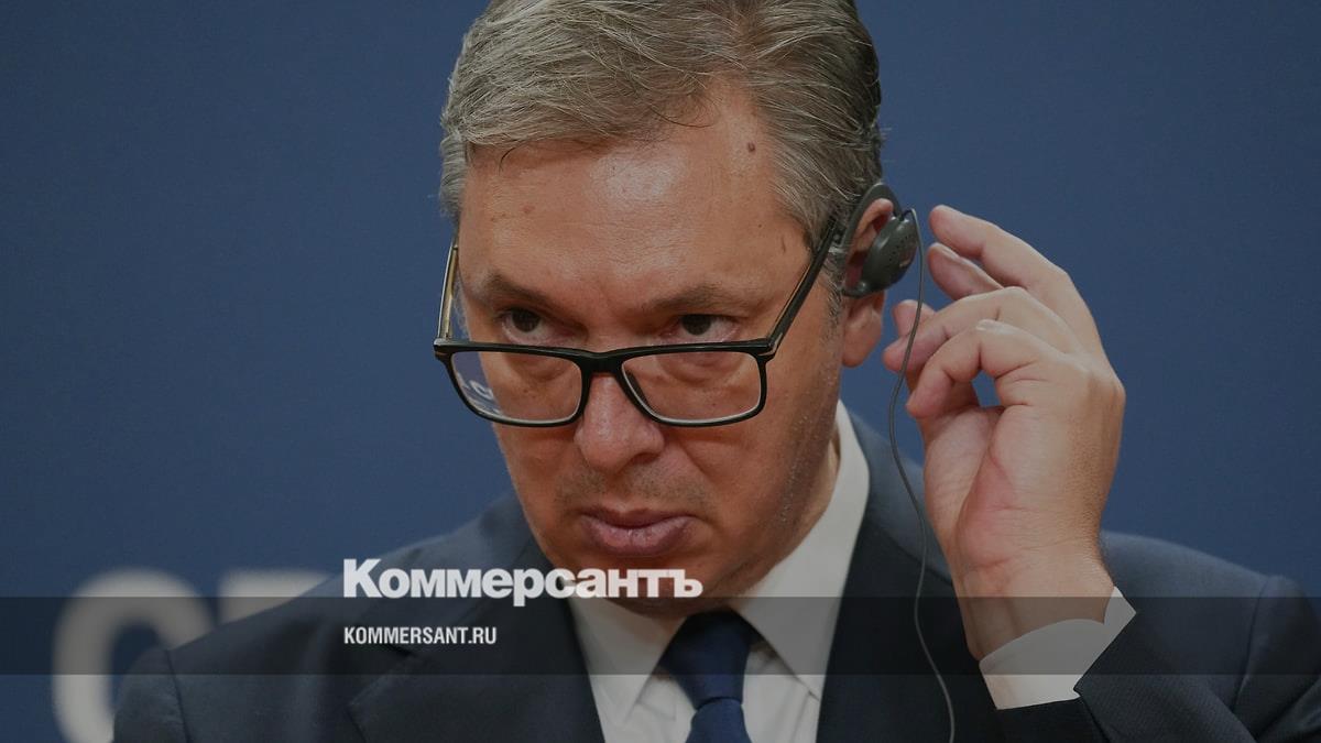Правительство Сербии призвало Александра Вучича распустить парламент