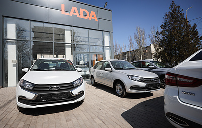 Глава "Автоваза" назвал среднюю цену автомобилей Lada