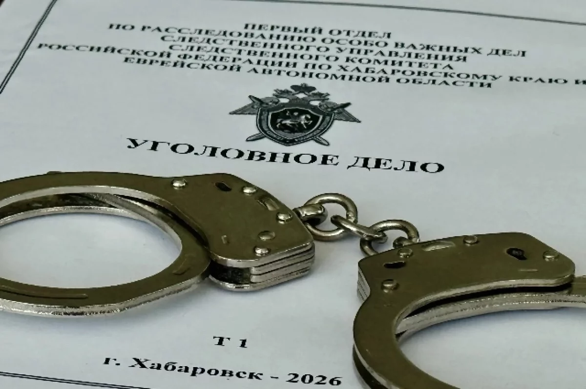 Во Владивостоке задержали мужчину после попытки поджога военкомата