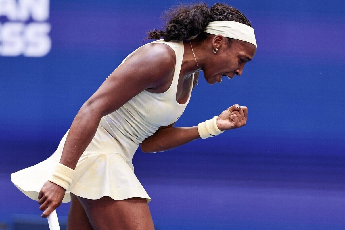 Гауфф обыграла свою соотечественницу Йович и вышла в четвертьфинал US Open