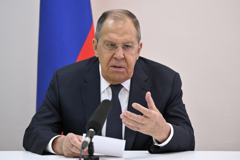 «Пусть не очень сильно суетятся»: Лавров дал один совет западным странам