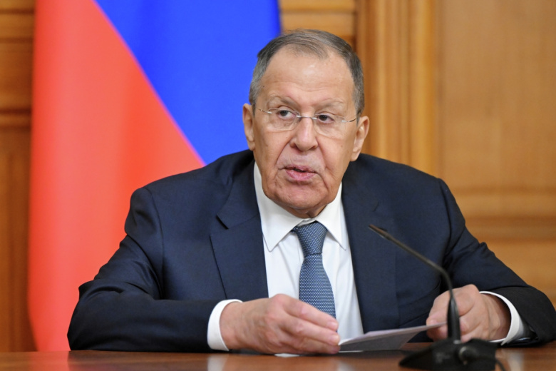 Лавров заявил, что Европа «петушится» заявлениями о готовности воевать с РФ