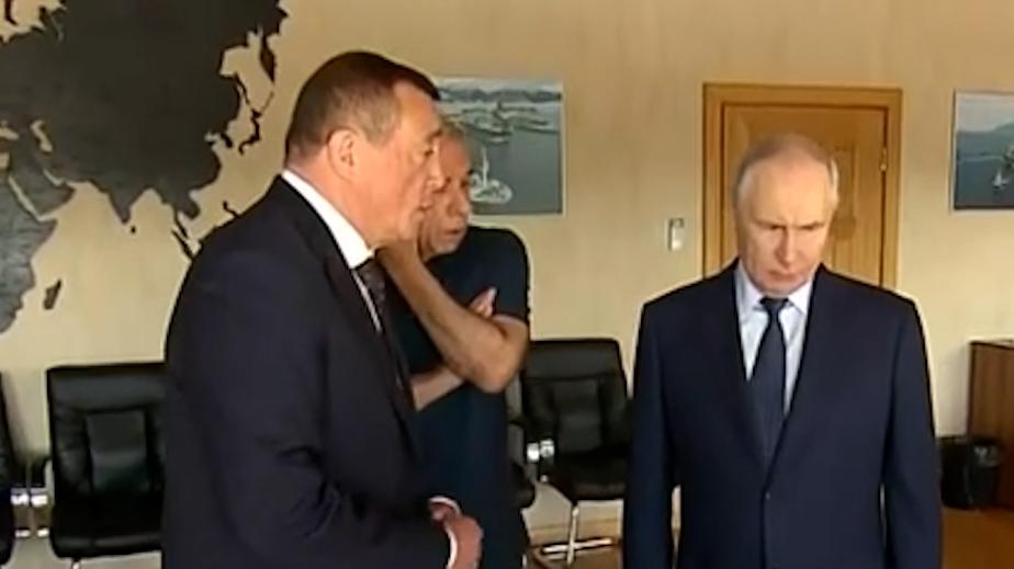 В Токио заявили о протесте в связи с визитом Путина на Курильские острова