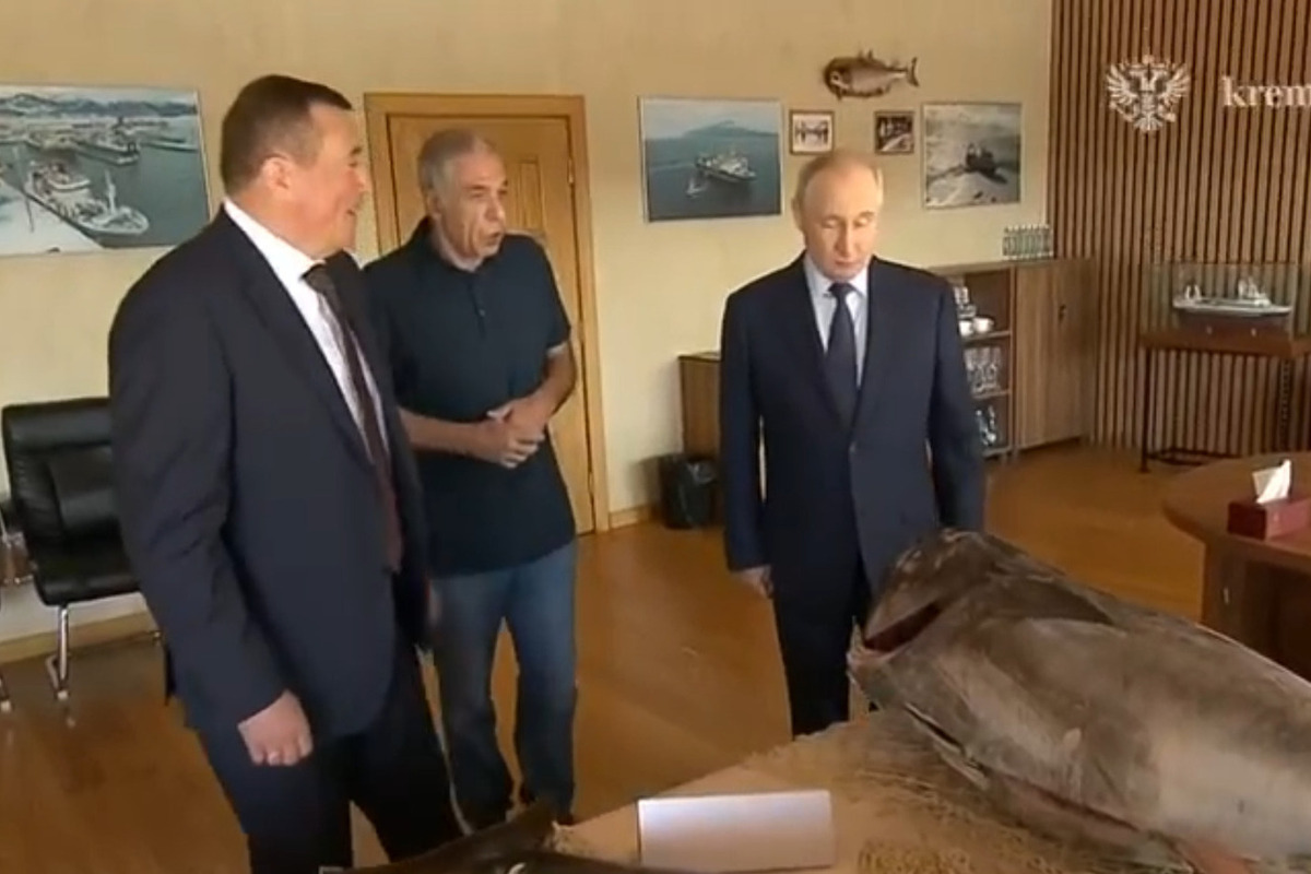 Путина пригласили порыбачить на Курилах