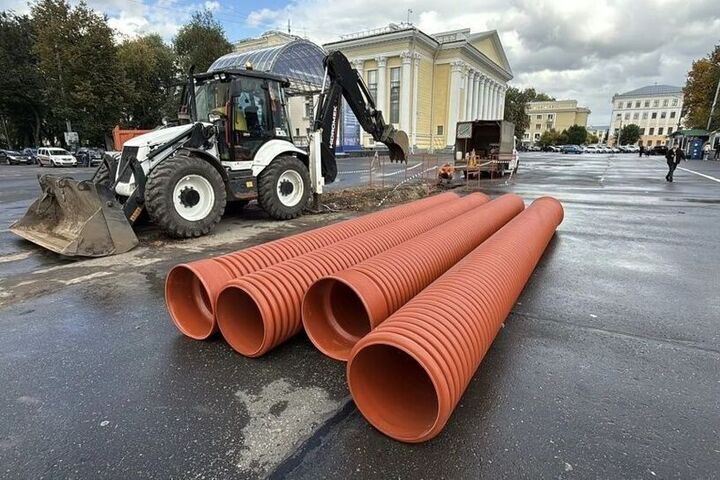 В Кирове готовят систему ливневой канализации к зимнему периоду