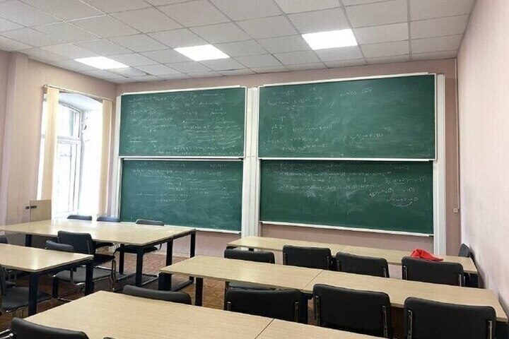 Высокая конкуренция за «бюджет» в колледжах Заполярья закончилась 200 свободными местами