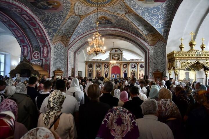Прошли торжества в честь Дня празднования Собора всех святых, в земле Орловской просиявших