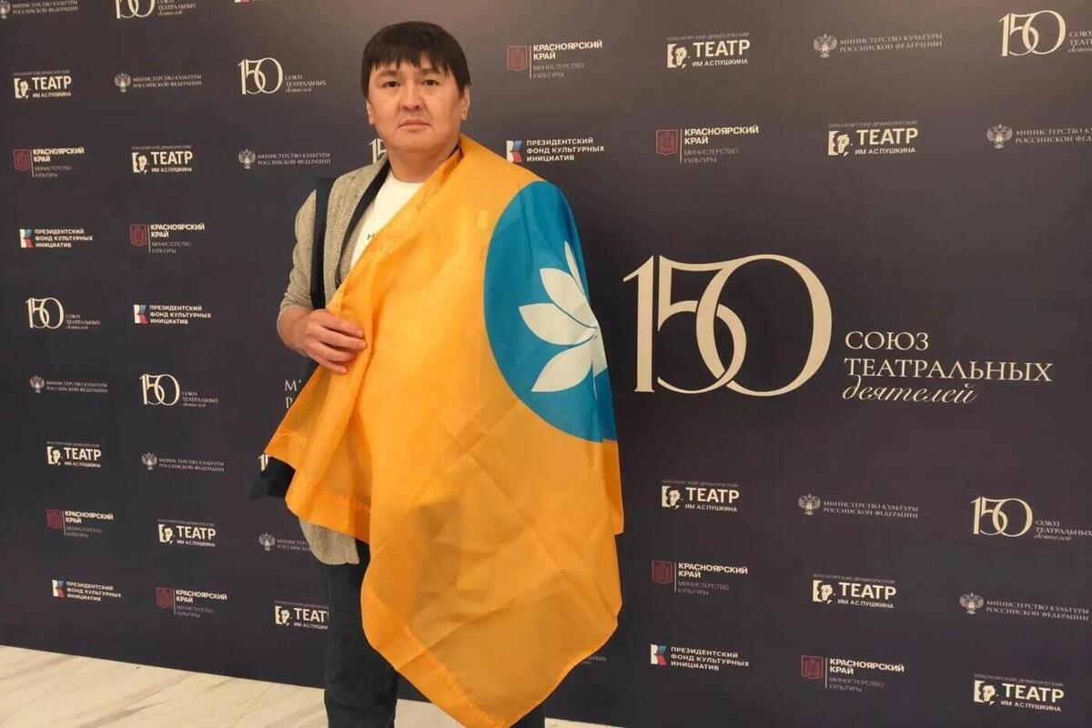 Артист театра Калмыкии представлял сообщество на всероссийском форуме