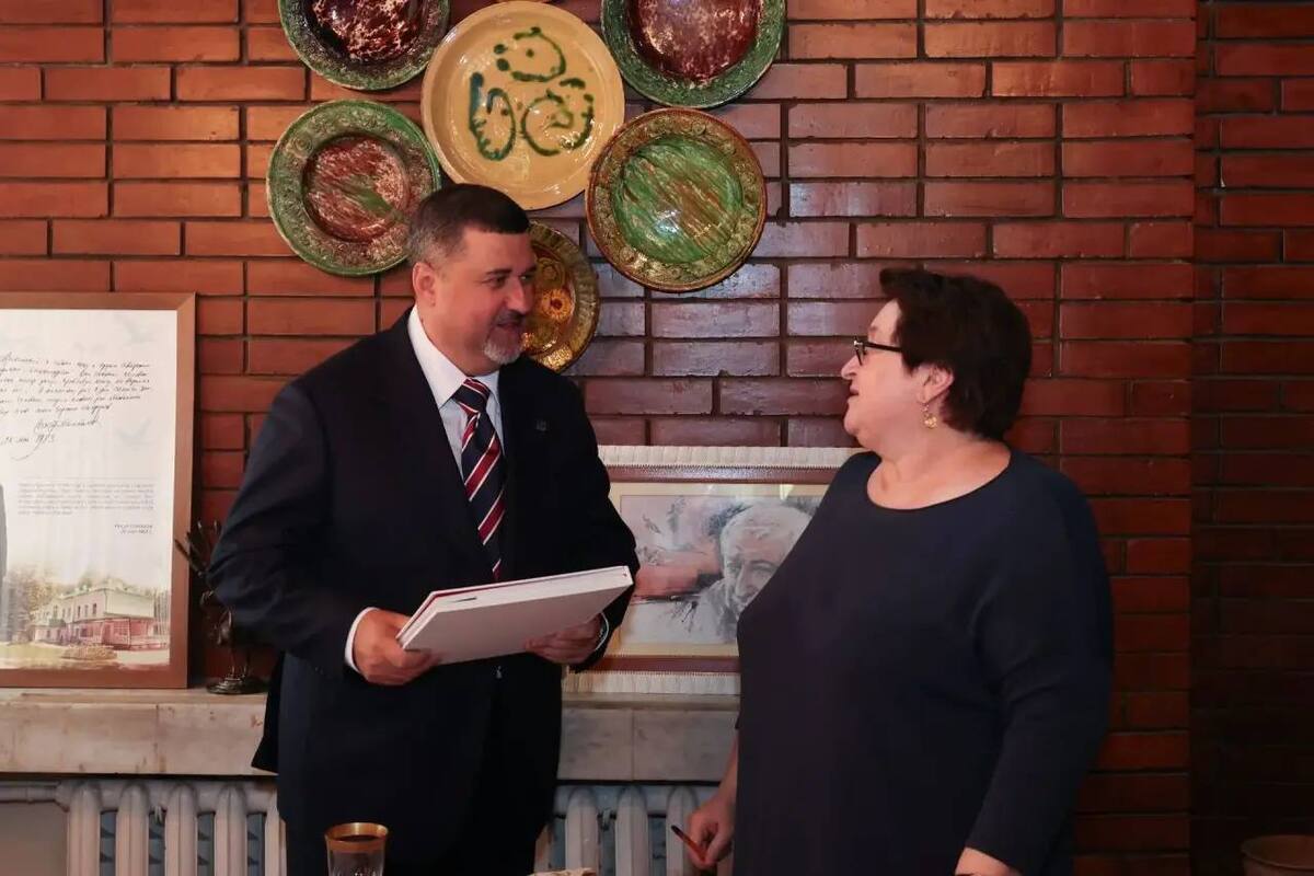 Наследие поэта Гамзатова получит поддержку — врио главы Дагестана