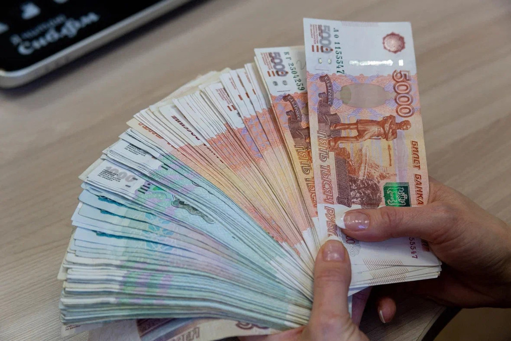 Новосибирского выпускника оштрафовали за шпаргалки на ЕГЭ по математике