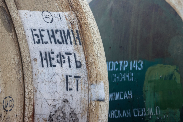 Посол Индии в РФ объяснил, почему страна не откажется от российской нефти