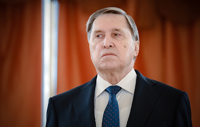 Ушаков назвал возможную площадку для трехсторонних переговоров по Украине