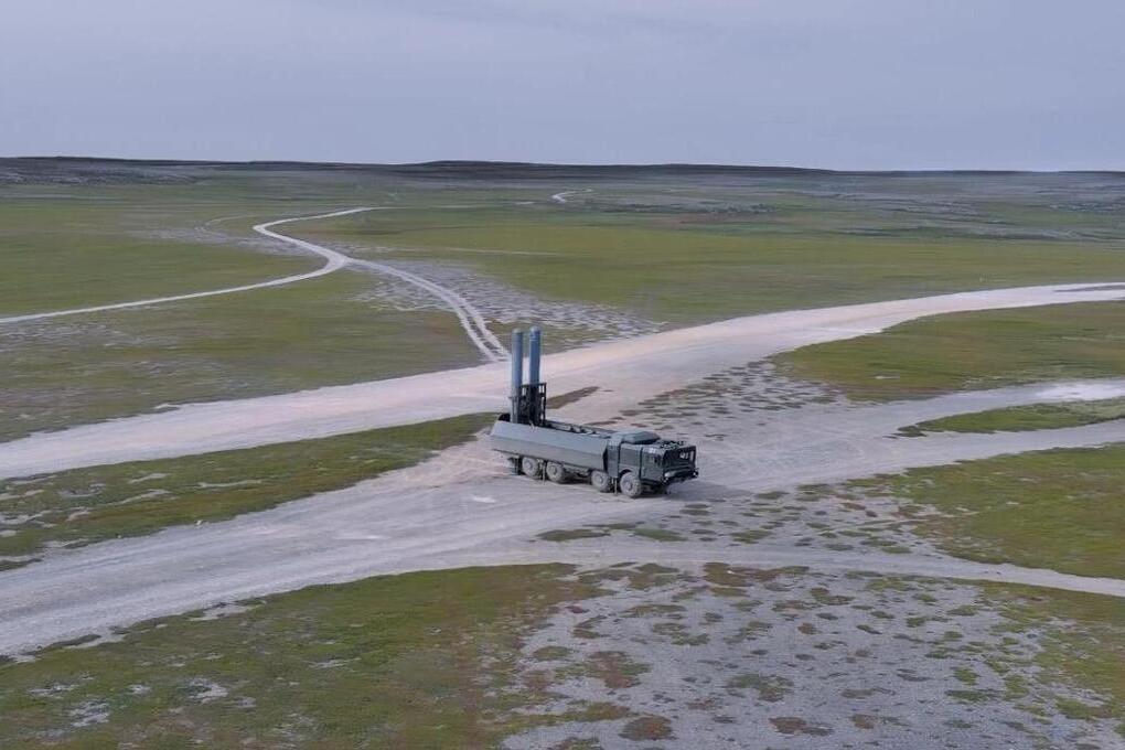 На 400 км в Баренцево море запустили учебные ракеты Северного флота