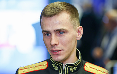 Герой России Головин назвал важной задачей "Единой России" поддержку автопрома