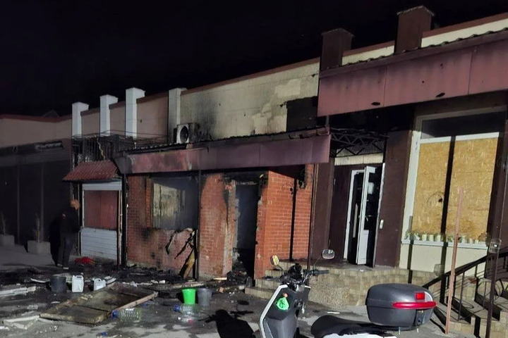 ВСУ атаковали центральный рынок Каховки, произошел сильный пожар
