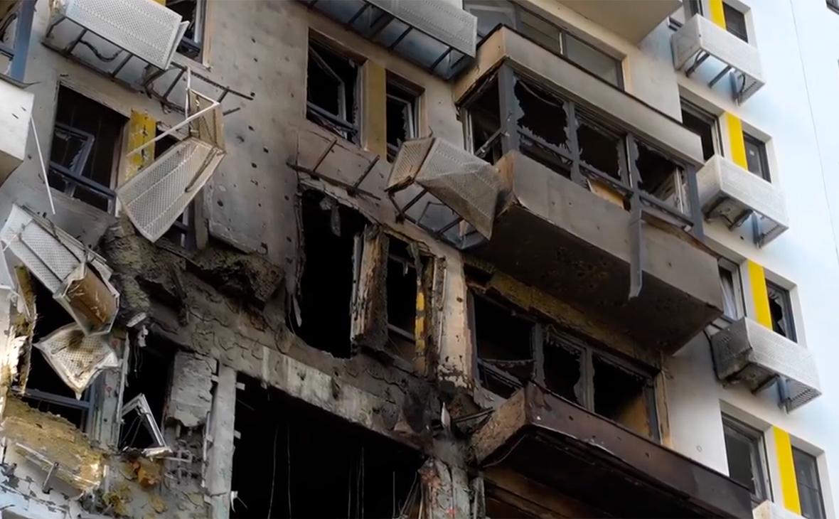 Шесть частных домов в Новороссийске разрушены во время атаки дронов