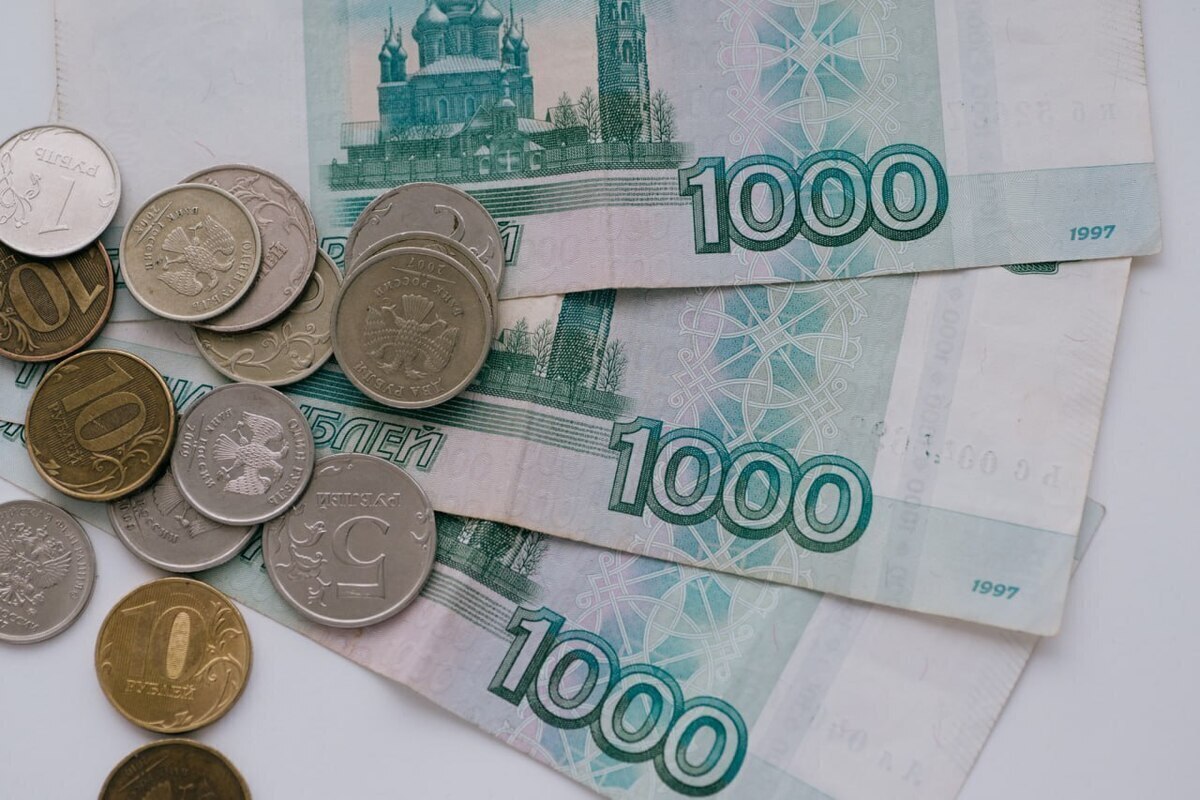 Пензенцы узнали о росте медианной зарплаты в России