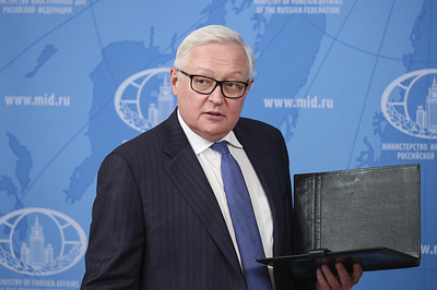 Рябков: политический шантаж не повлияет на отношение России к Кубе