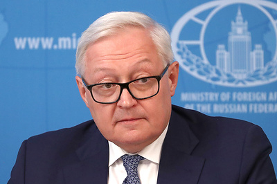 Рябков назвал проявлением бессилия новые санкции США против Кубы