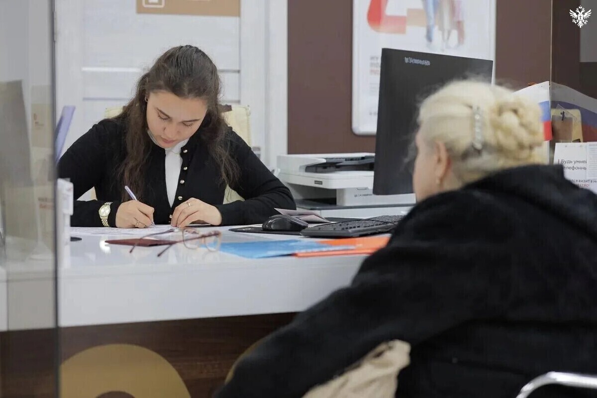 В Херсонской области пострадавшие от обстрелов могут оформить компенсации в МФЦ