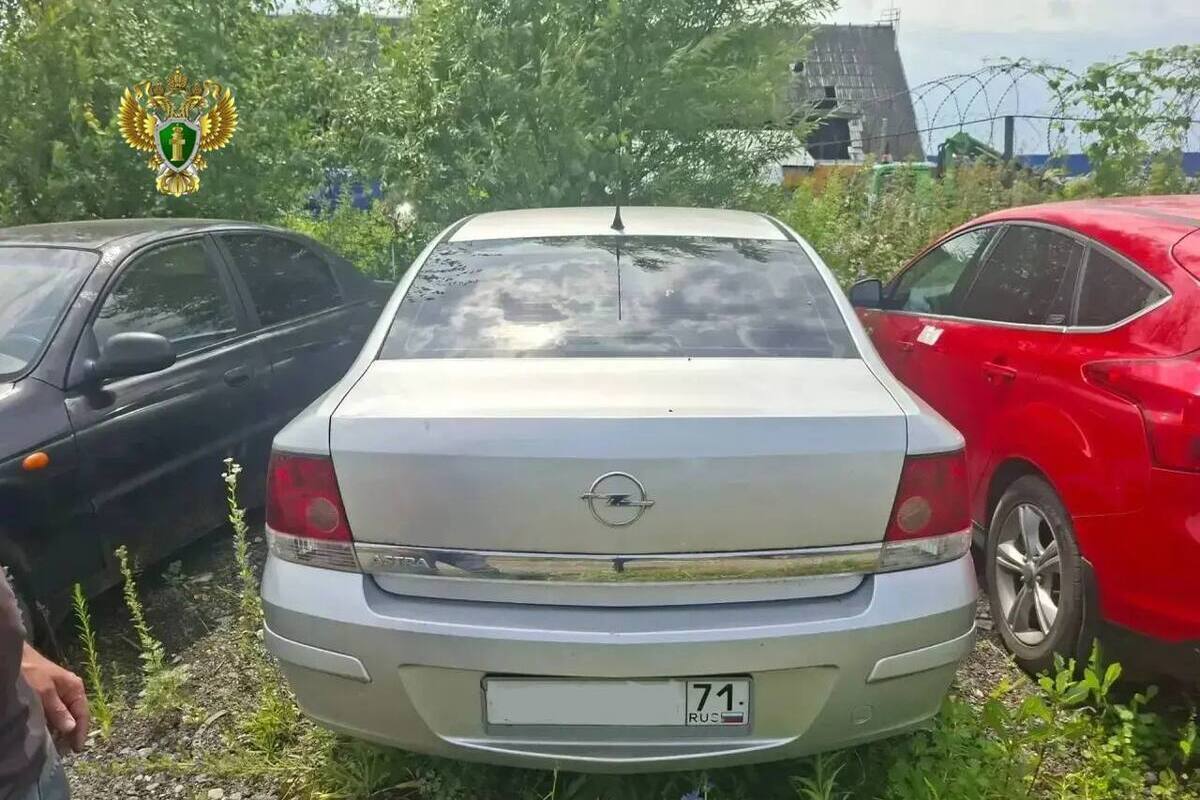У жителя Щекино конфисковали Opel за неоднократную пьяную езду